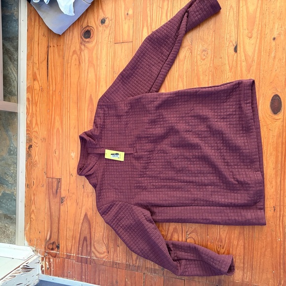 all in motion Other - all in motion Quilted Hooded Pullover in Plum
